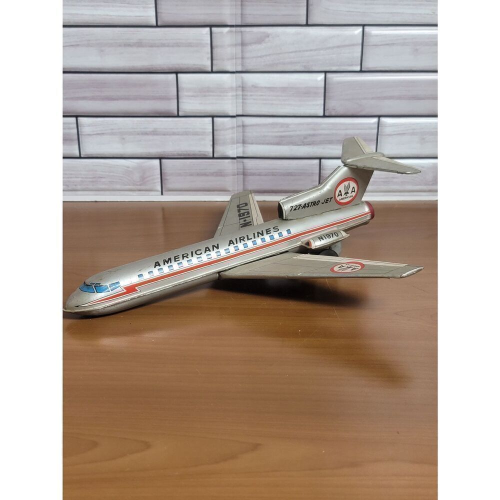 Vintage American Airline 727 ASTRO Jet Tin Toy #A11